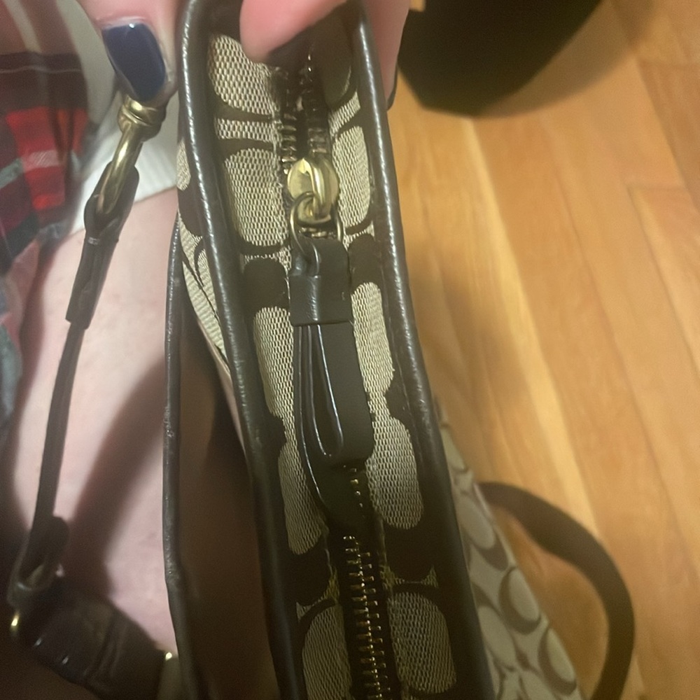EUC Coach Bag - Picture 11 of 11
